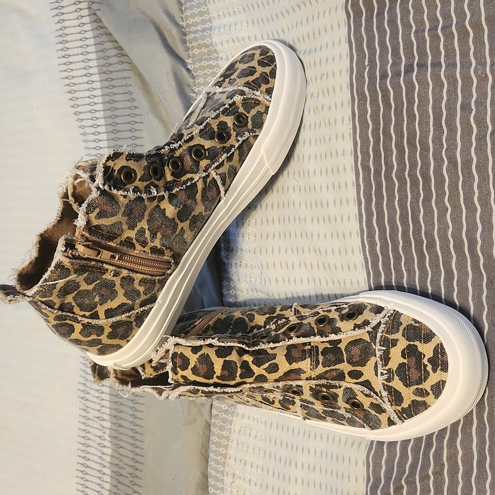 High top tennis shoes